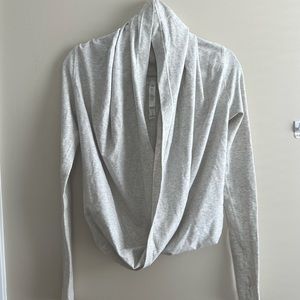 Lululemon Iconic Wrap